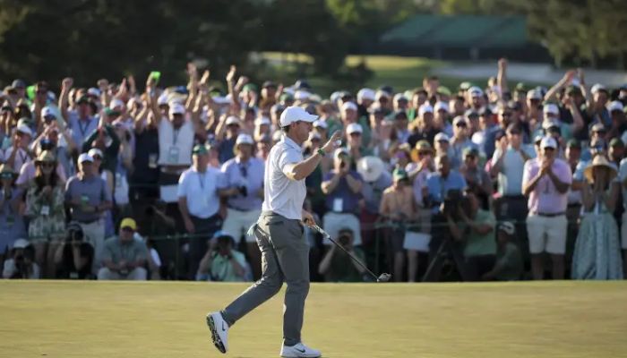 The Holes That Ruined Scorecards
